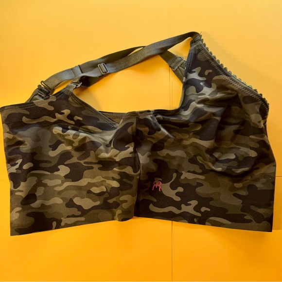 Ruby Ribbon Camouflage Bra - Picture 8 of 10